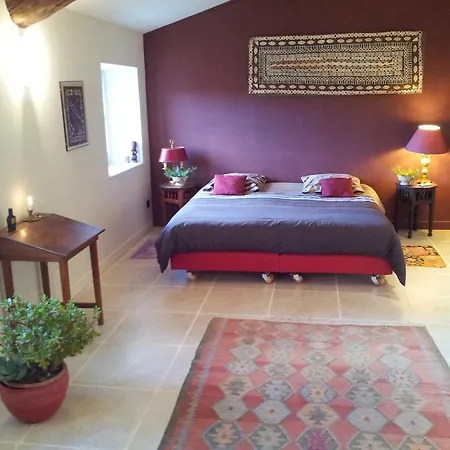 Couette-café La Bastide Des Cedres *